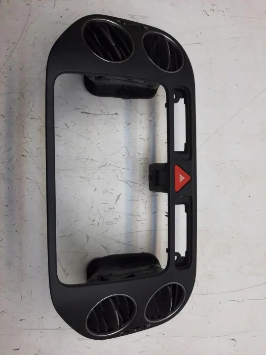 Marco Rejilla Radio VW Golf VI OEM 7107063 Usado image 2