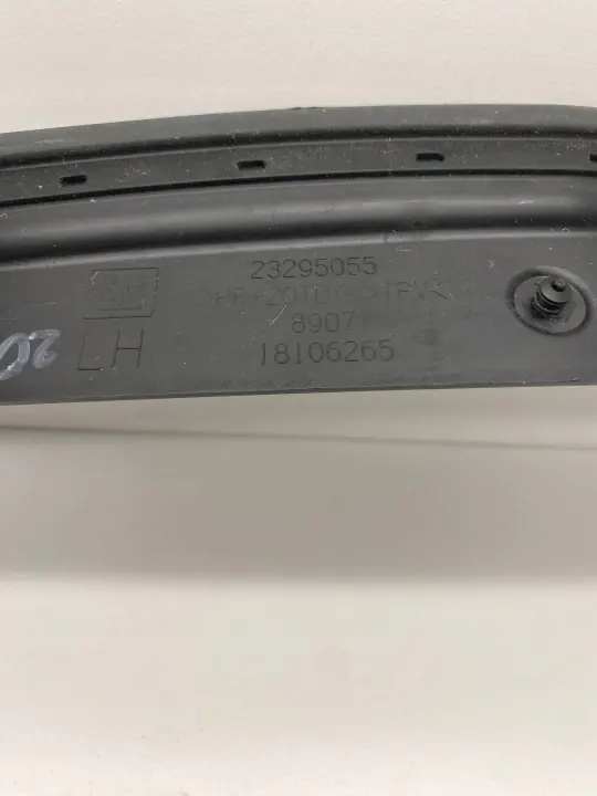 Aislamiento lado izquierdo OEM 23295055 para Chevrolet Malibu 2020 image 5