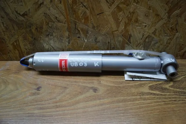 Ammortizzatore KYB 553385 image 3