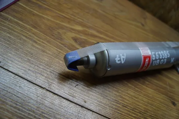 Ammortizzatore KYB 553385 image 6