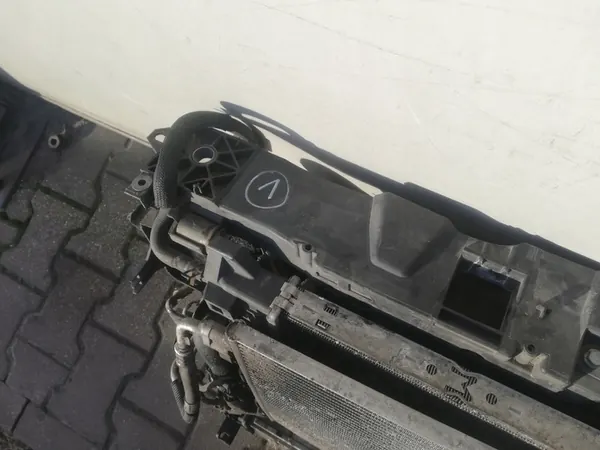 RADIADOR DE AGUA RENAULT MEGANE III 1.5 DCI 214100002R image 3