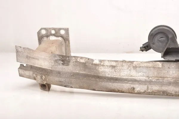 Viga parachoques delantera Audi TT OEM 260383 - Usado image 7
