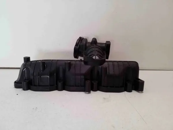 Collecteur d'admission Iveco OE d'occasion OEM 0504384189 image 4