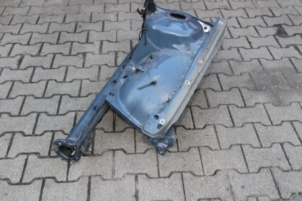 BMW e38 Framvänster Stänkskärm OEM Originaldel image 4