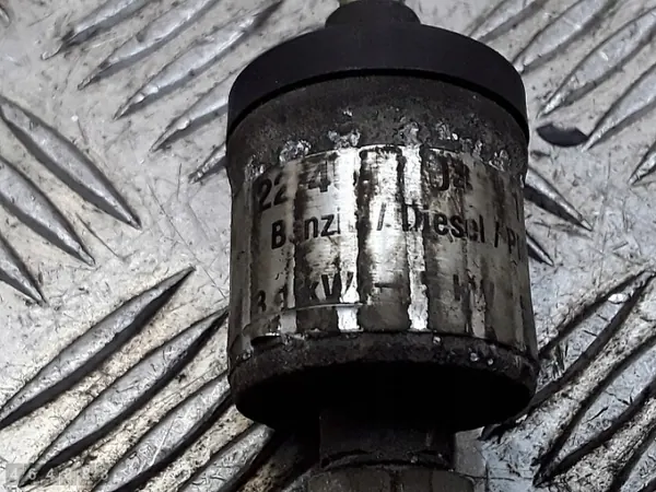 Préchauffeur Webasto 2000td Mazda 5 OEM 22451704 image 3