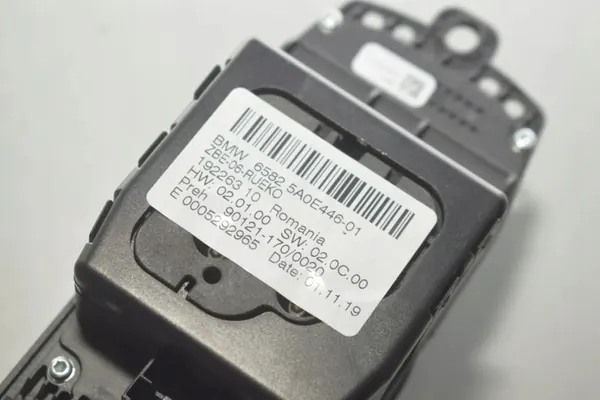 BMW I3 Navigationssystem OEM 5A0E446 - Gebraucht image 10