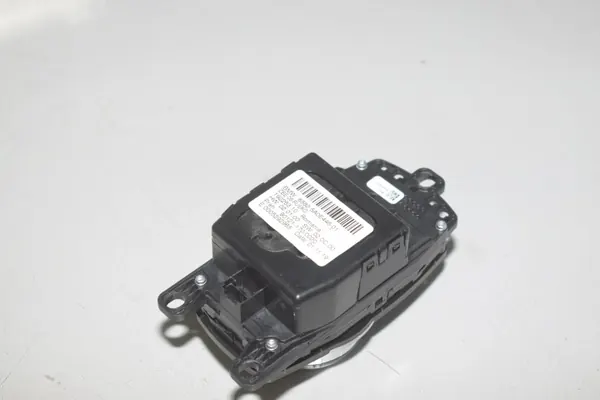 BMW I3 Navigationssystem OEM 5A0E446 - Gebraucht image 9