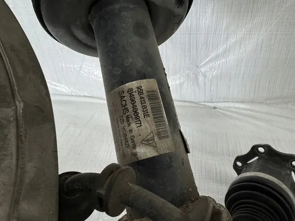 Ensemble de suspension avant droit Porsche Macan 95B image 6