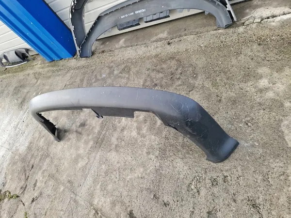 VW Passat B5 LIFT Sedan - bakre stötfångartillägg 3B5807521 OE image 3