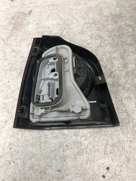 Luz trasera derecha VW Polo IV Lift 6Q6945095AB image 5