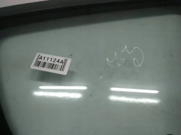 OEM as2 EIS-2756604 takaoikea neljännesikkuna image 3