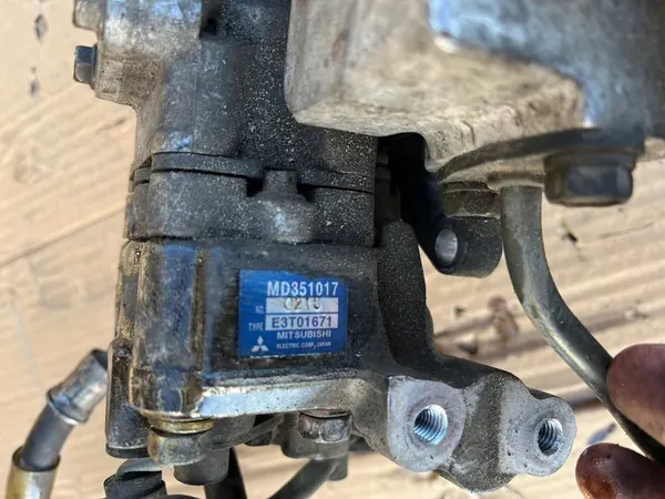 Distribuidor de Combustible Mangueras Volvo S40 V40 1.8 GDI 00-04 image 3