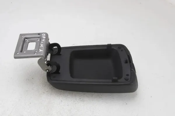 Accoudoir OEM PENS2015 pour Kia Optima 2012 Diesel image 3