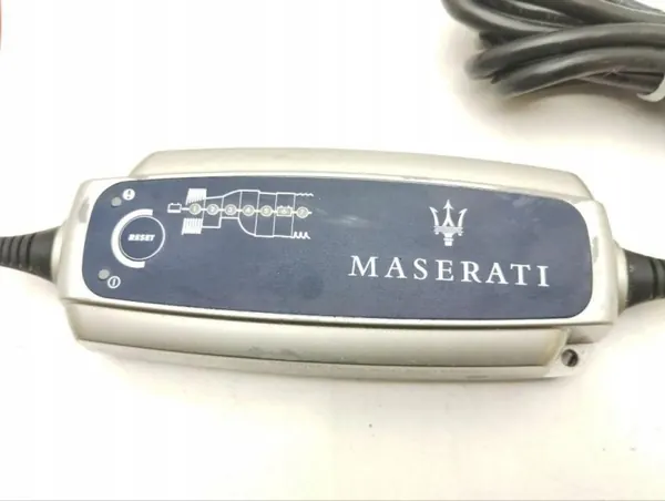 Cable de carga EV Maserati Ghibli 2017 OEM 940000275 image 4