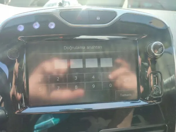 Radio Navigation GPS Écran Renault Clio IV 281153868R image 2