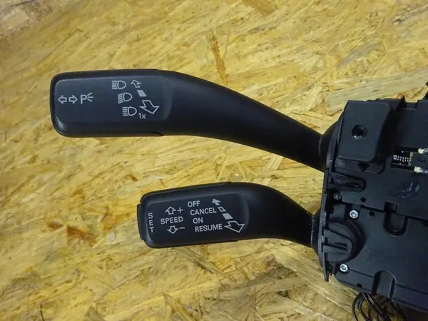 AUDI A4 B8 A5 8T Combinatieschakelaar 8K0953502BD image 2