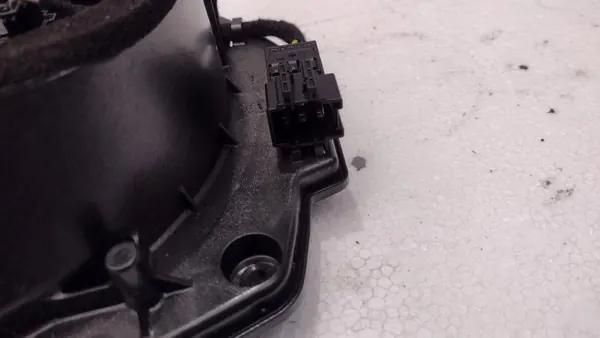 OEM A2128203502 Subwoofer Mercedes CLS W218:lle image 5