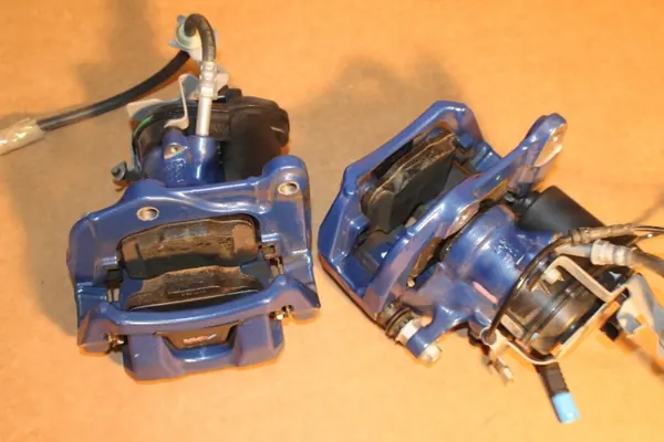 Conjunto de pinças e pastilhas OEM 6875283 BMW X5 G05 image 10
