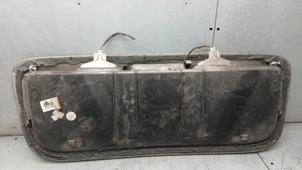 Junta de maletero Fiat Albea OEM 735298358 - Usado image 7