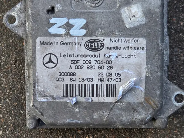 MERCEDES Xenon Controlemodule Hella A0028206026 image 3