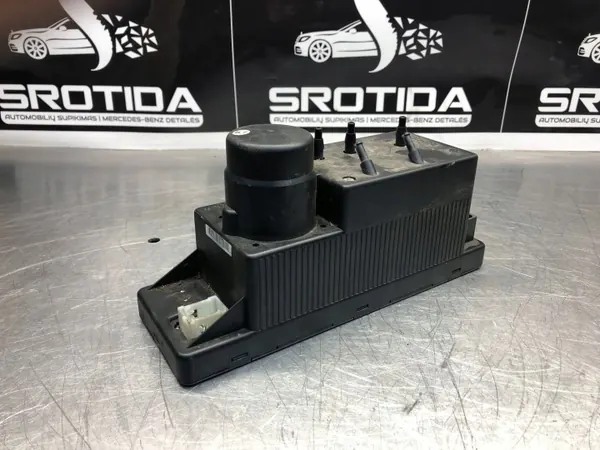 Mercedes-Benz centrale vergrendelingsactuator OEM 2108000148 image 2