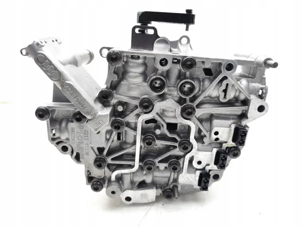 Audi A4 Getriebe Hydrauliksteuergerät OEM 0AW325031 image 5