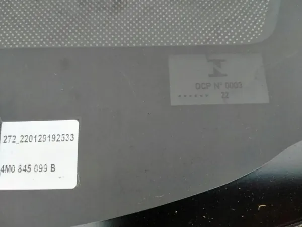 Audi Q7 4M Etutuuletin OEM 4M0845099B Käytetty image 5
