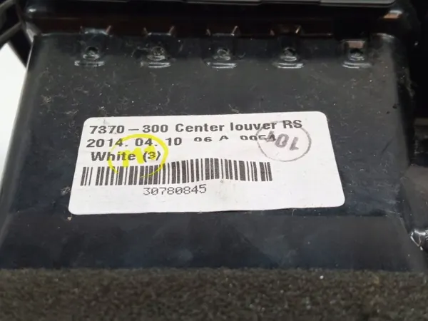 Keskimmäiset ilmanvaihtoritilät Volvo V40 II (2012-2019) OEM 5907911401078 image 5