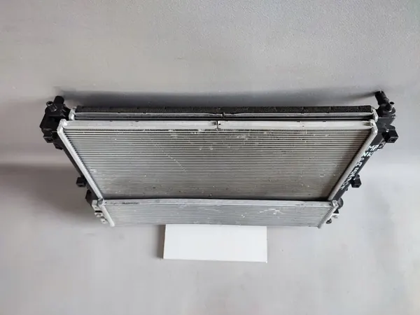 HYUNDAI IONIQ 5 V EV Intercooler image 4