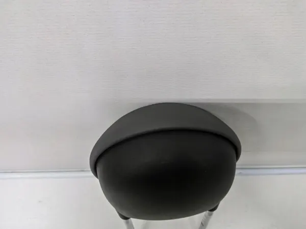 Fiat 500X Vordersitz Kopfstütze OEM J007952 - Grau image 6