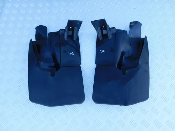 Bakskärmar för Mercedes Sprinter 906 VW Crafter Set image 9