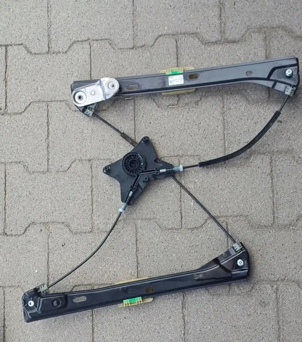 Régulateur de vitre avant VW Passat B8 OEM 3G0837461C image 3