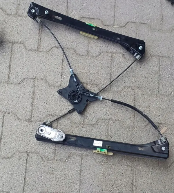 Régulateur de vitre avant VW Passat B8 OEM 3G0837461C image 4
