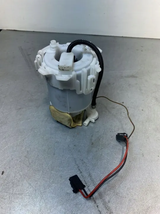 Bomba de combustível Kia Stonic OEM FBZ18022 - Usada image 4
