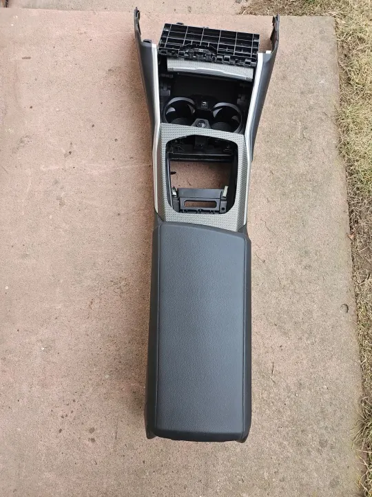 Accoudoir OEM M-Package Tunnel pour BMW G20 G21 image 4