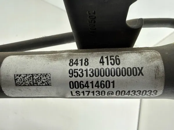 Bouchon de remplissage OEM 84184156 pour Chevrolet Camaro image 10