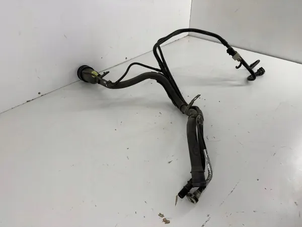 Bouchon de remplissage OEM 84184156 pour Chevrolet Camaro image 5
