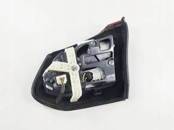 Linker achterlicht Mercedes C-Klasse W205 2015 A2059065900 image 3