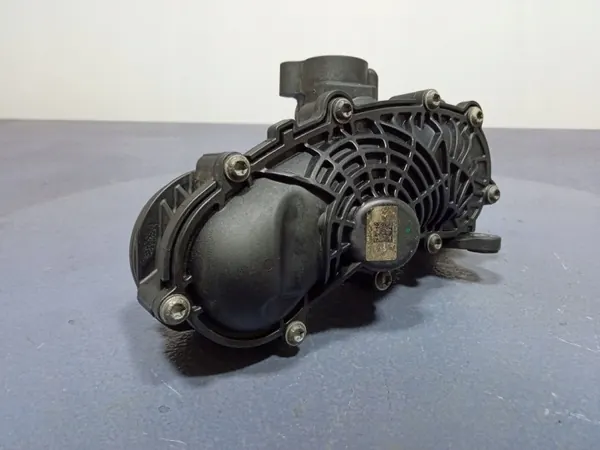 Termostaatti Audi A7 C8 3.0 TDI OEM 059121111DL image 3