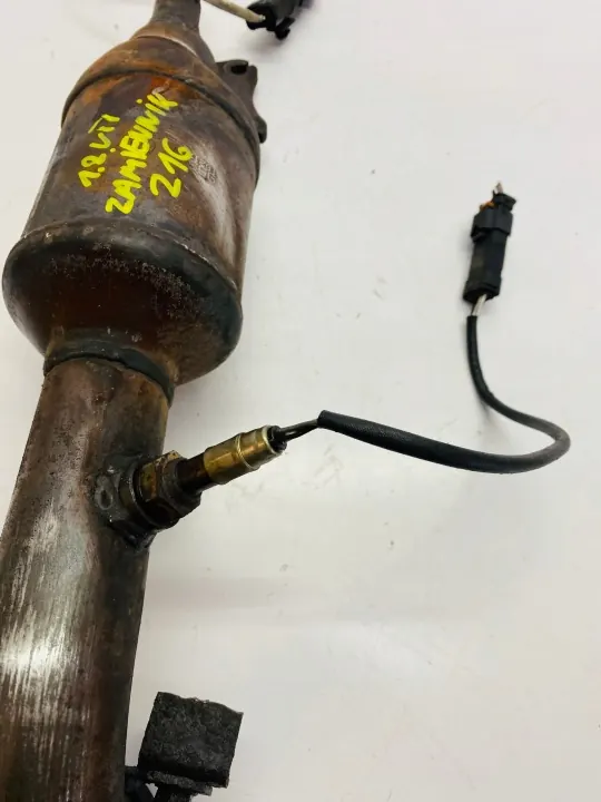 Katalysatorsensor OEM K647 för Peugeot 208 1.2 VTi image 3