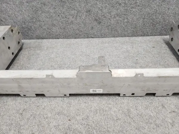 Viga de reforço para-choques dianteiro OEM 5A02FA9 - BMW 5 image 4
