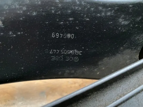 Audi Q3 83A Hinterachsschwinge OEM 3Q0505447B image 7