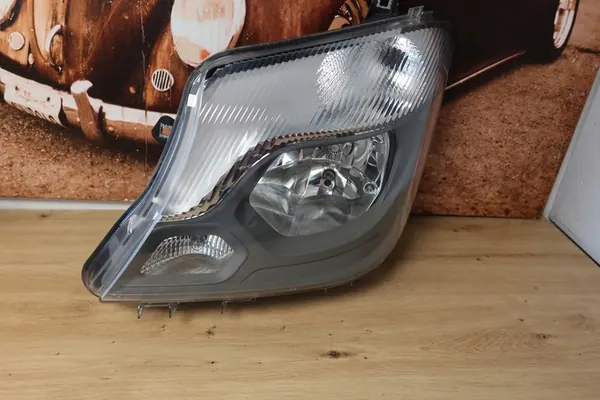 LINKER H7 KOPLAMP MERCEDES SPRINTER W906 A9068202361 image 2