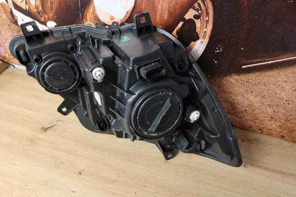 LINKER H7 KOPLAMP MERCEDES SPRINTER W906 A9068202361 image 5