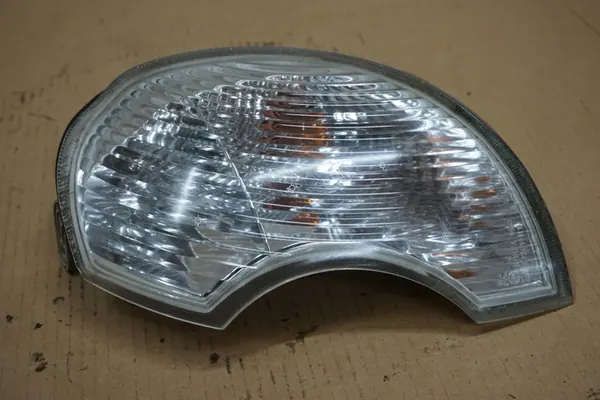 Indicateur avant gauche HYUNDAI TERRACAN Original image 5