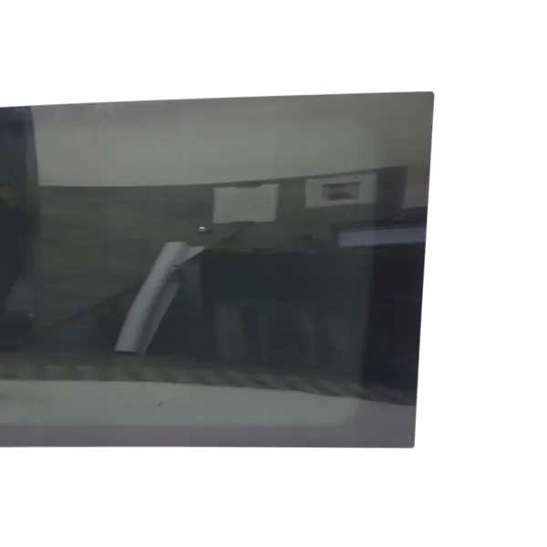 Mercedes Vito Viano W639 Getint Carrosserieglas Rechts Achter OEM A6396721713 image 3