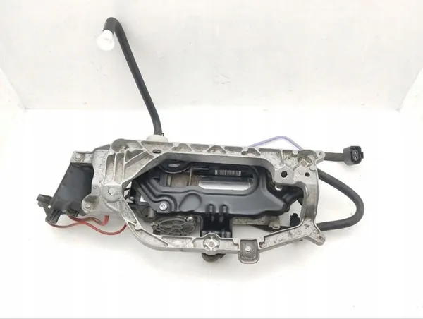 Pneumatisk Fjädring Kompressor Porsche Taycan 2021 OEM image 3