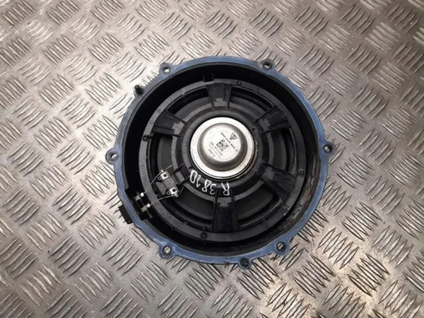 Porsche OEM 992035454C achterluidspreker voor Macan 95B image 3