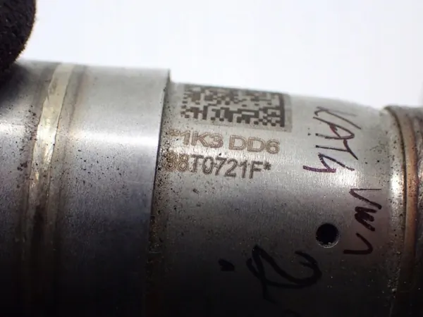 Injecteur AdBlue OEM 05L131113E pour VW Golf VIII 2.0 TDI image 5