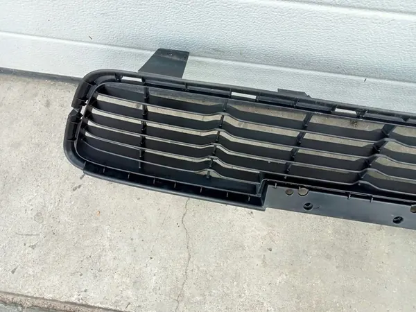 TOYOTA HILUX VIII 15- Griglia anteriore 53112-0K130 image 2